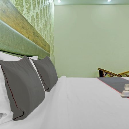 Collection O Rd Hotel Zirakpur المظهر الخارجي الصورة